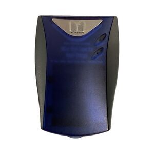 Monster Cable 2100mAh AA Rechargeable Batteries 4-Pack + Digital Charger